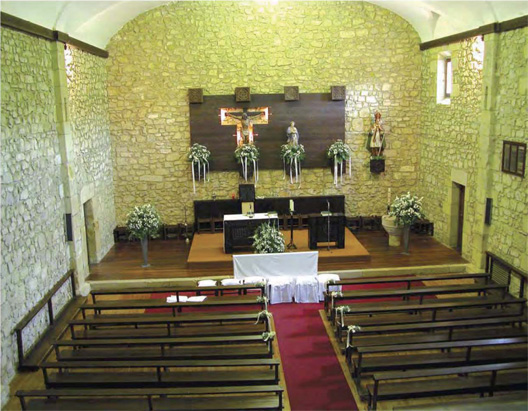 Decoracin floral para boda en la Iglesia de Laukiniz