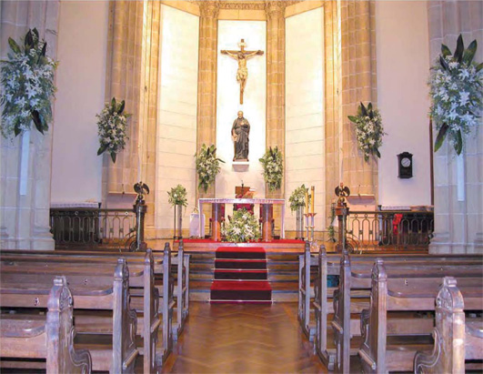 Decoracin floral para boda en la Iglesia de San Ignacio de Algorta