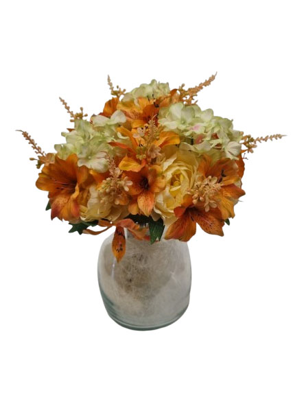 Ramo artificial naranja con jarr�n.